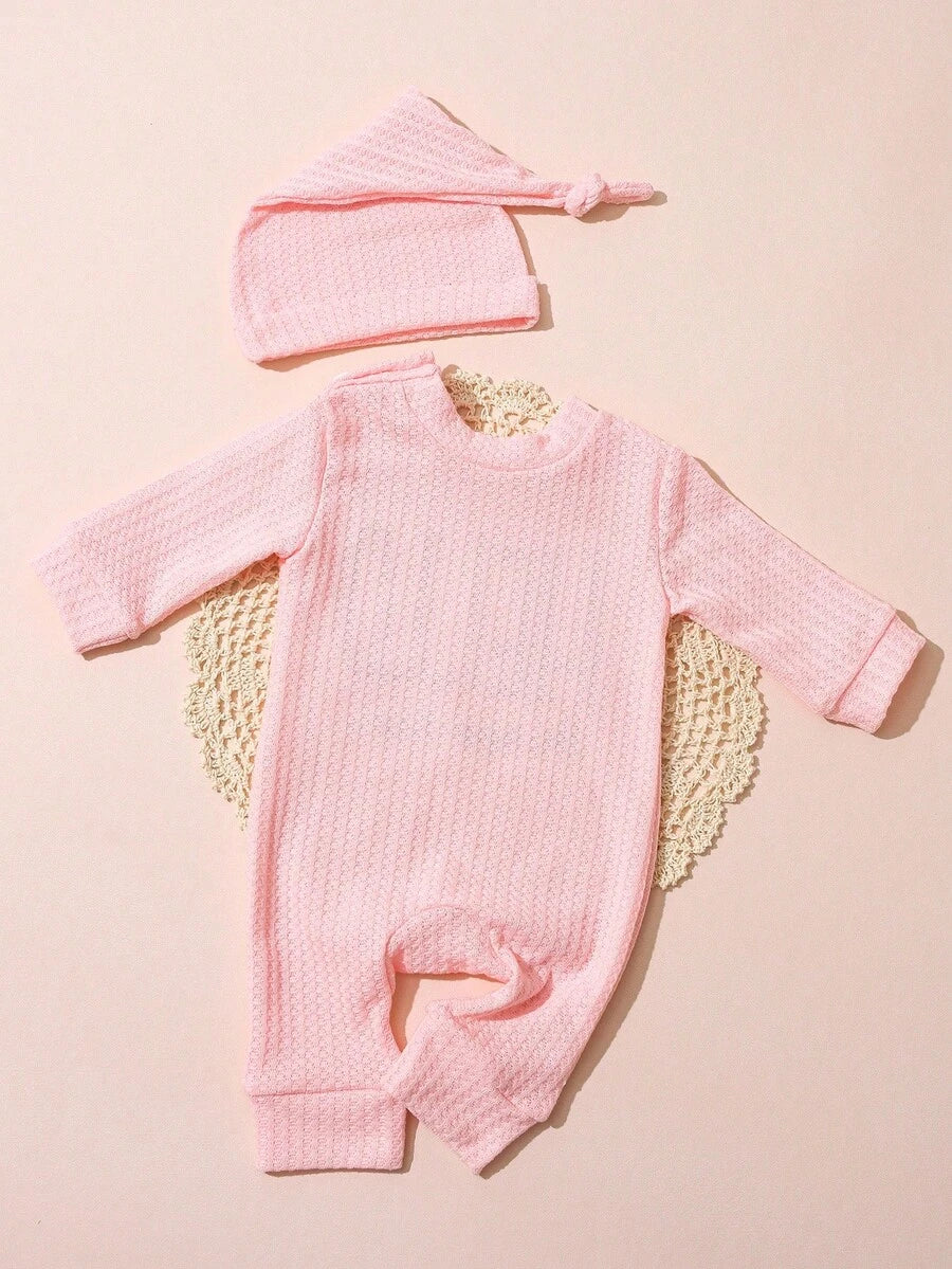 Infant Photo Studio Shooting Props - "HELLO" Embroidered Jumpsuit & Matching Hat