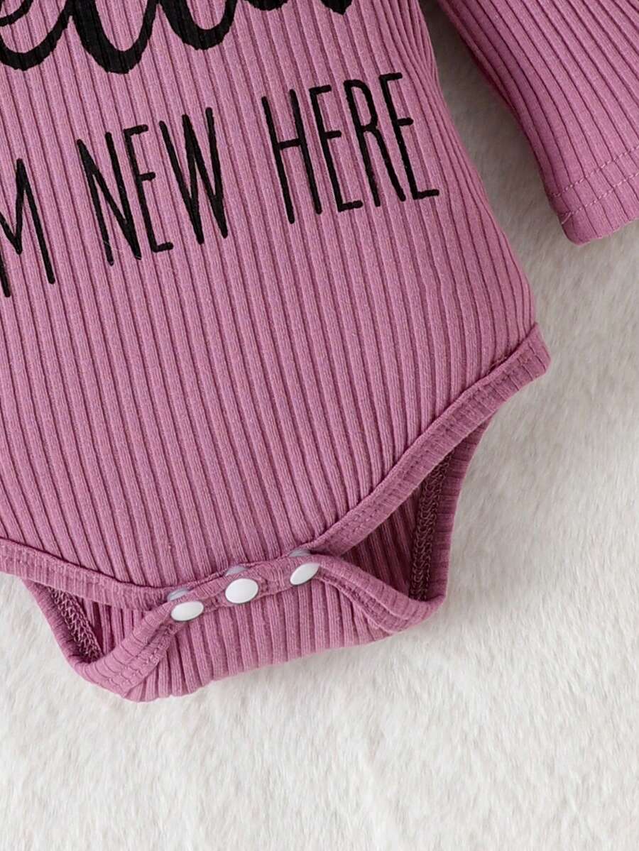 Cute Print Bodysuit Pants Hat and Headband Outfit Set for Spring and Autumn Wear
