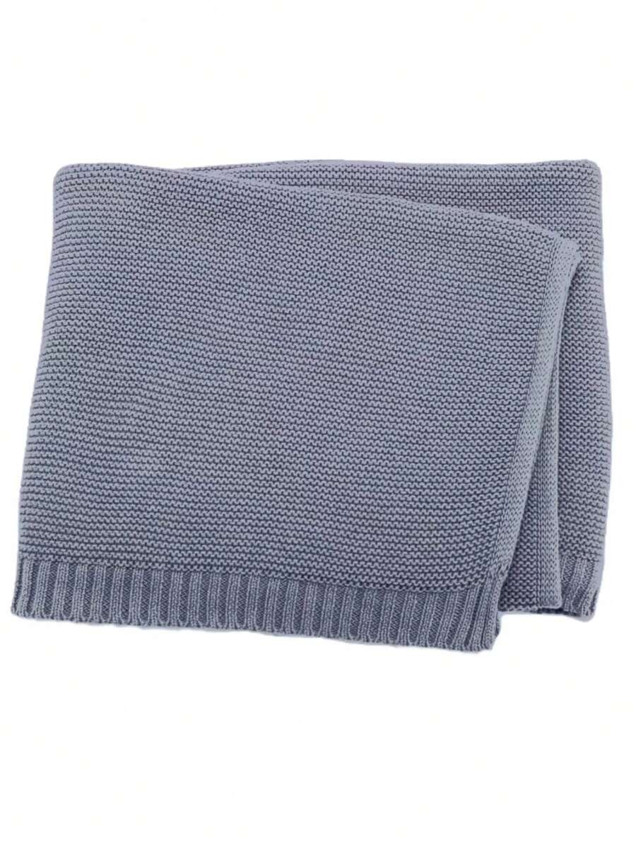 Personalized Kids Knitted Blanket – Custom Name Stroller & Nap Blanket