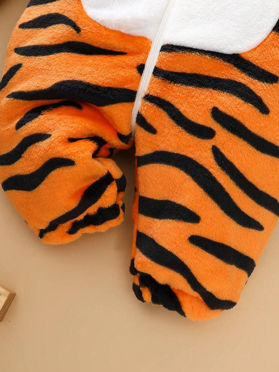 Tiger Plush Jumpsuit with 3D Hat and Tail for Cute Winter Daily Wear