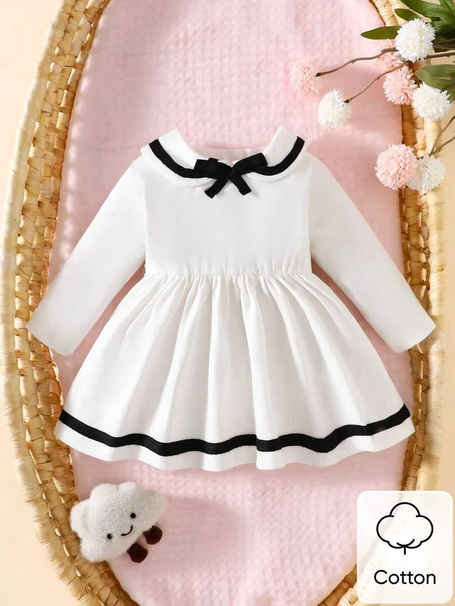 Baby Pink Heart Knit Dress with 3D Bow for Cute Daily and Outdoor Wear