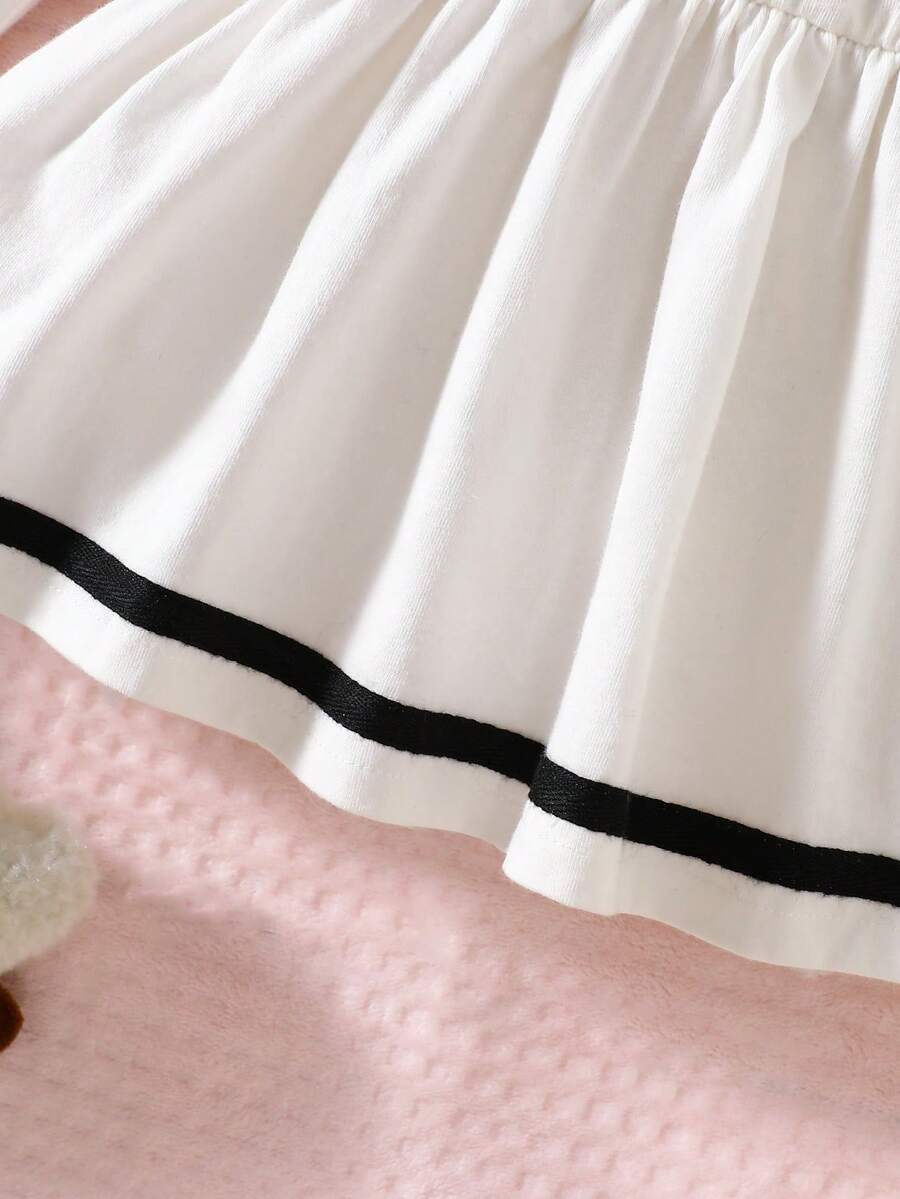 Baby Pink Heart Knit Dress with 3D Bow for Cute Daily and Outdoor Wear