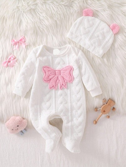 2PCS Newborn Baby Bear Print Long Sleeve Romper & Hat Set – Cozy Winter Outfit