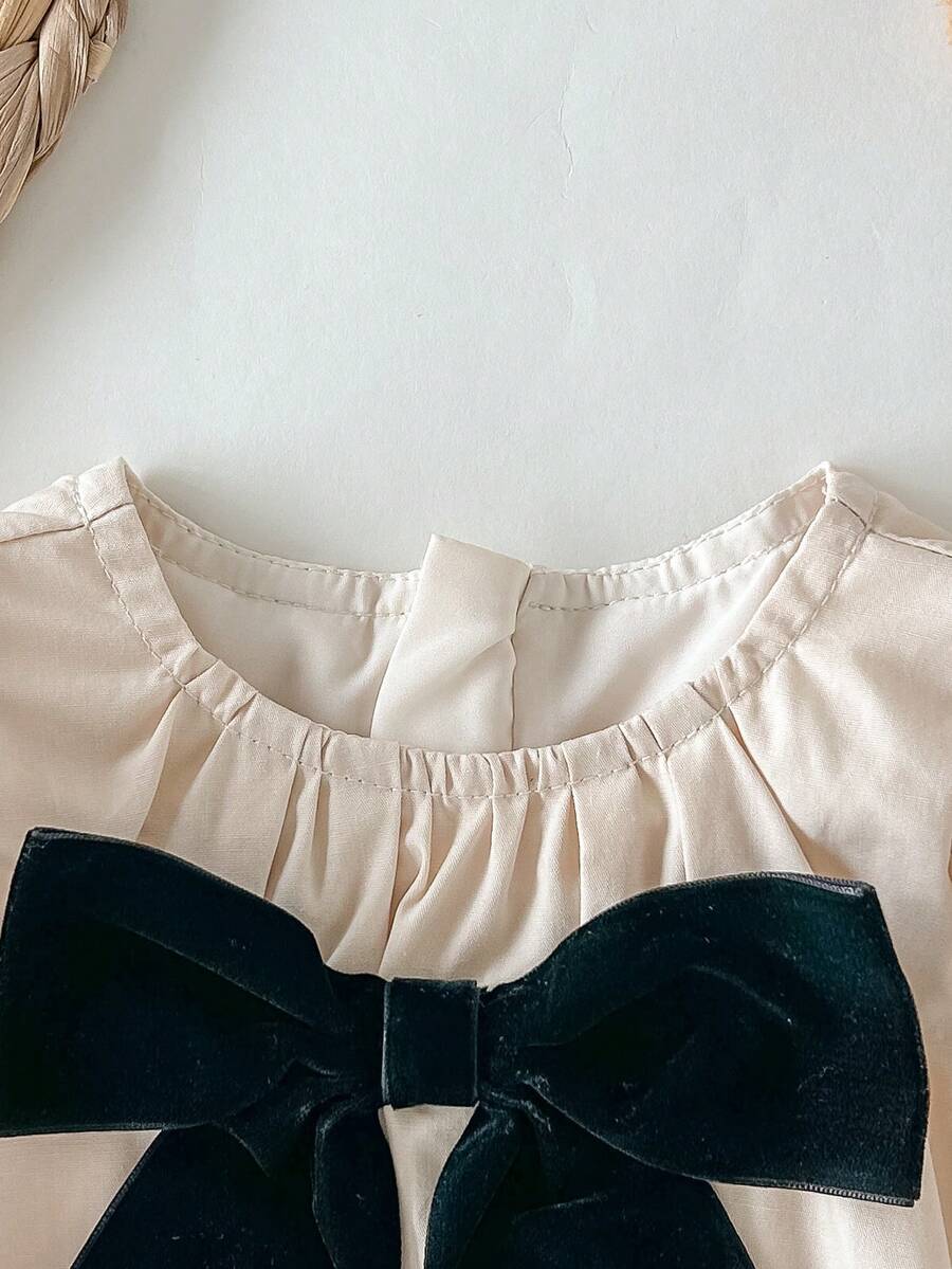 Baby Apricot Bowknot Long Sleeve Dress for Cute Daily and Outdoor Wear