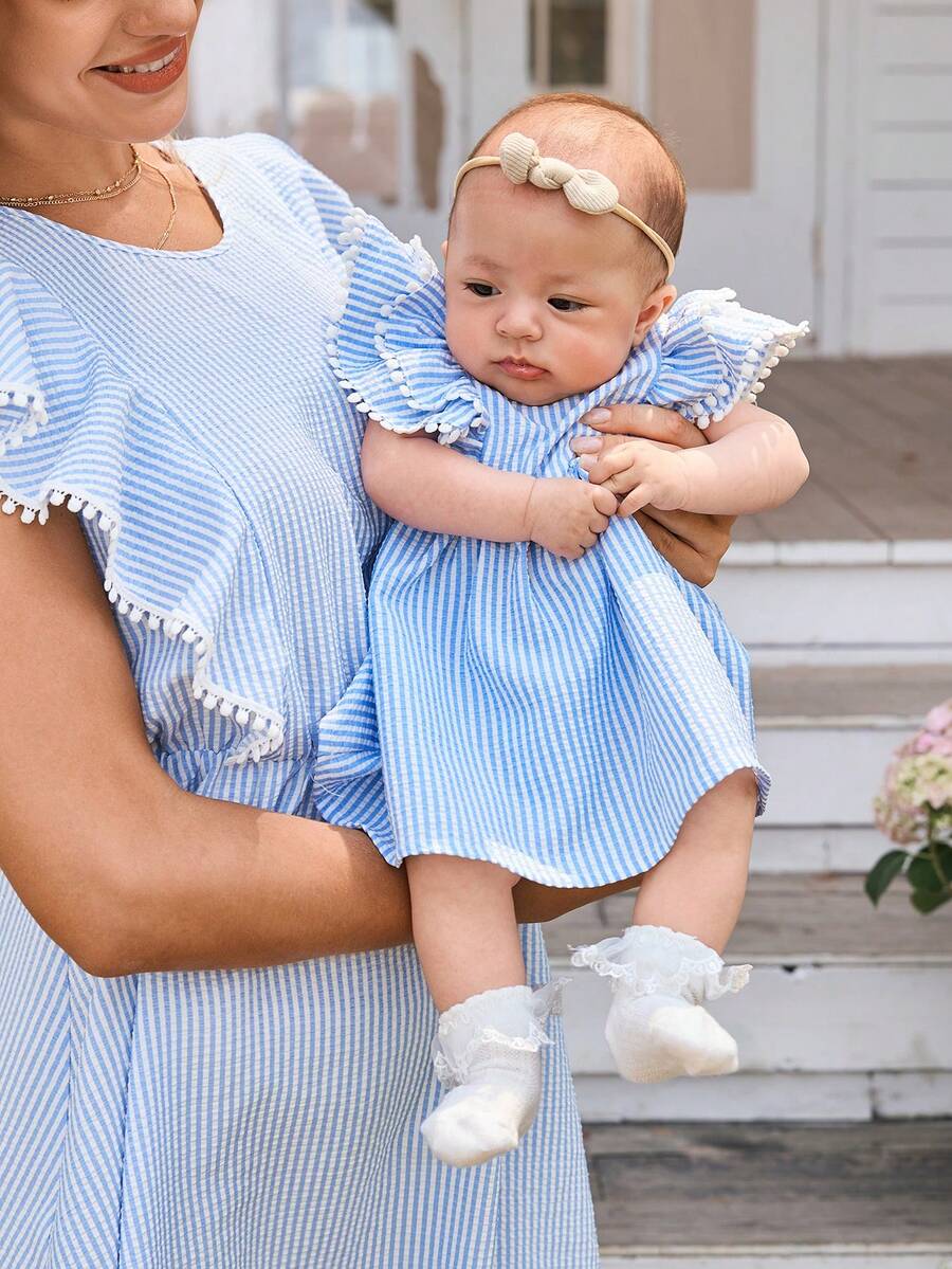 Cozy Pixies Floral Summer Dress - Contrast Color Bow & Waist Tie Detail