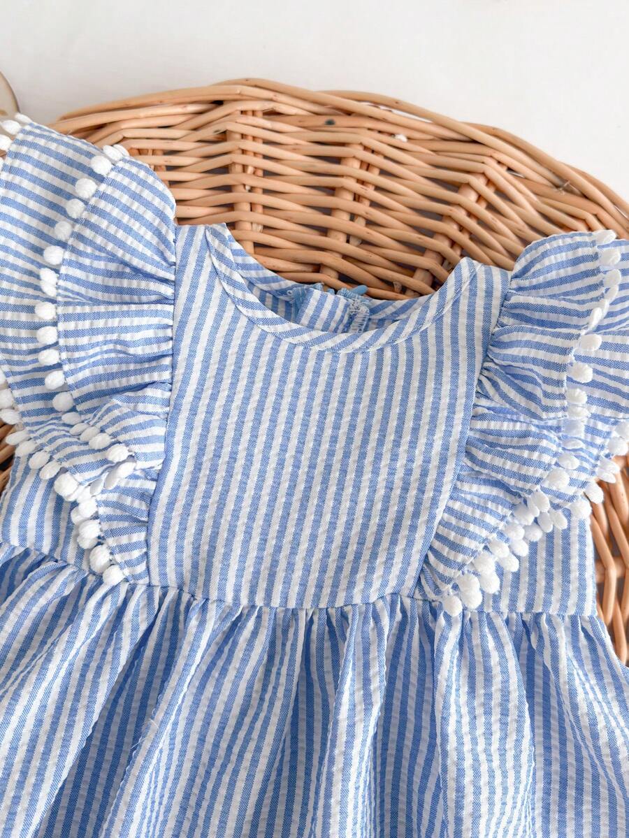Cozy Pixies Floral Summer Dress - Contrast Color Bow & Waist Tie Detail