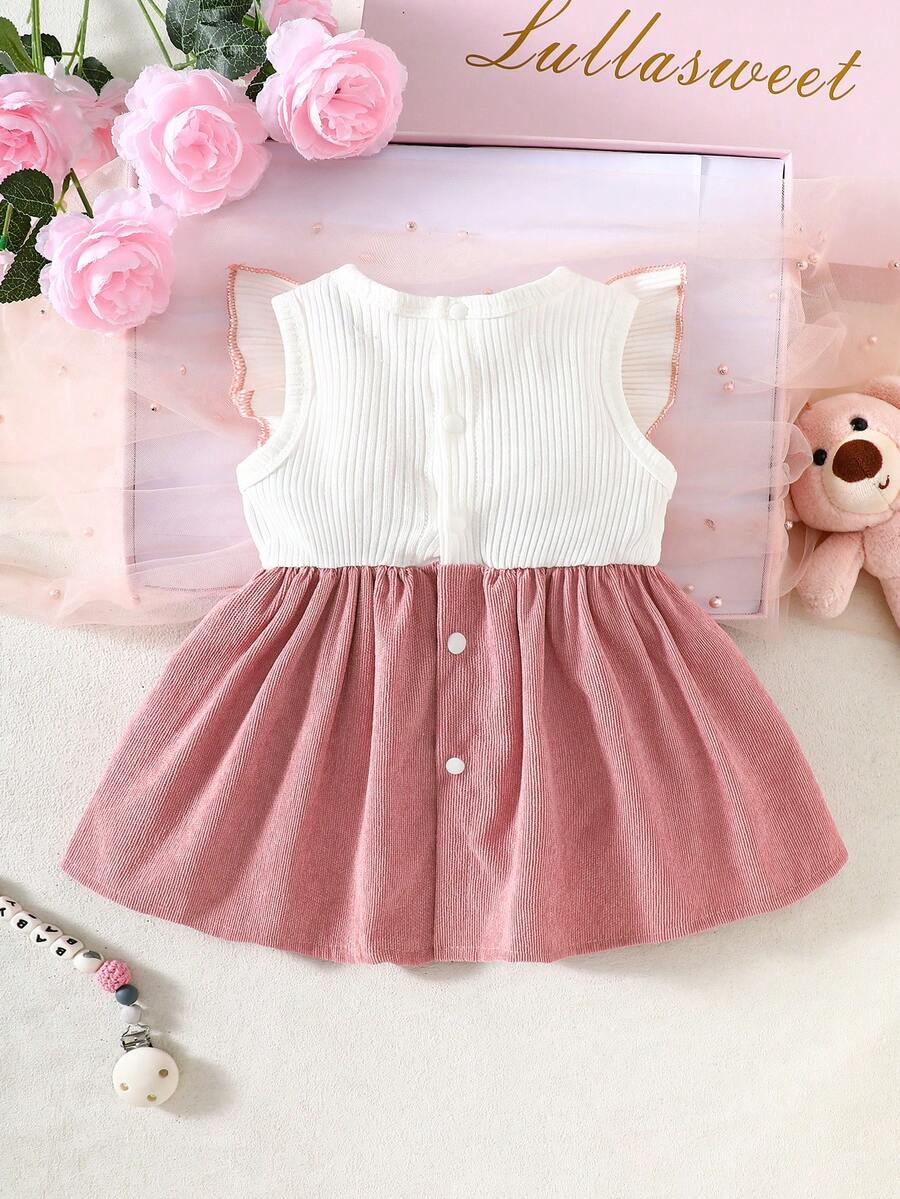 Baby Lace Collar Pink Bow Dress for Elegant Retro Summer Wear