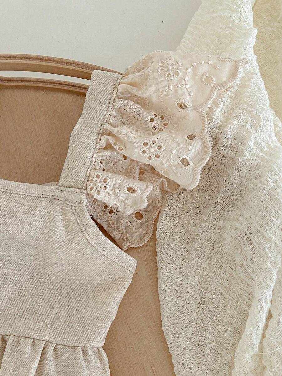 Baby Bow Tie Cap Sleeve Romper for Cute Summer Daily Wear and Outings