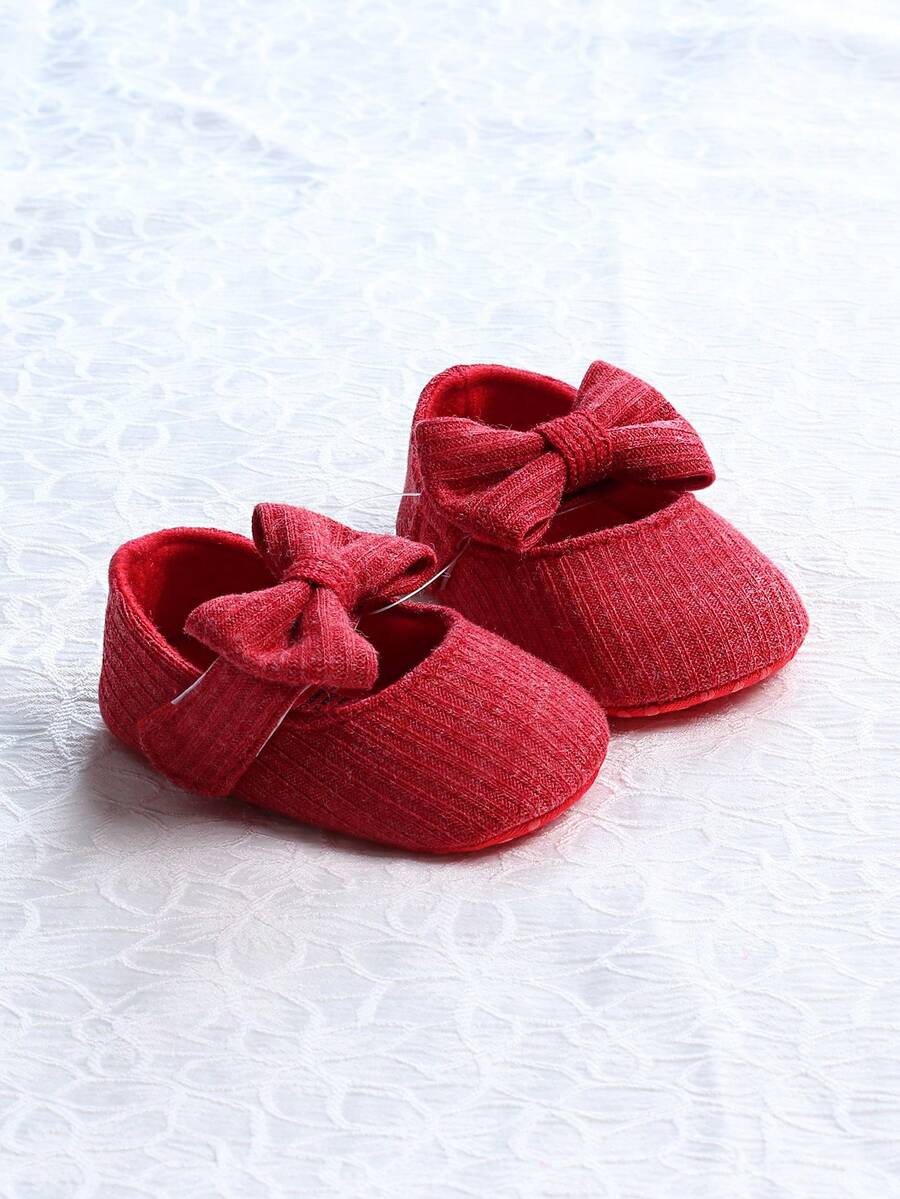 Cozy Woolen Cloth Princess Shoes for Girls - Cute Strap Design Soft Sole Autumn Shoes