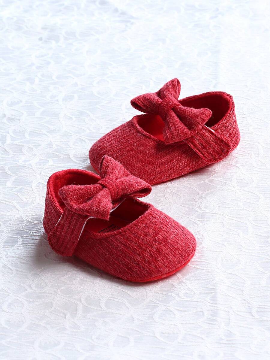 Cozy Woolen Cloth Princess Shoes for Girls - Cute Strap Design Soft Sole Autumn Shoes