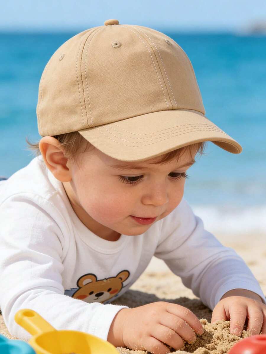 Mamas Boy Embroidered Baseball Cap for Baby Outdoor Daily Wear