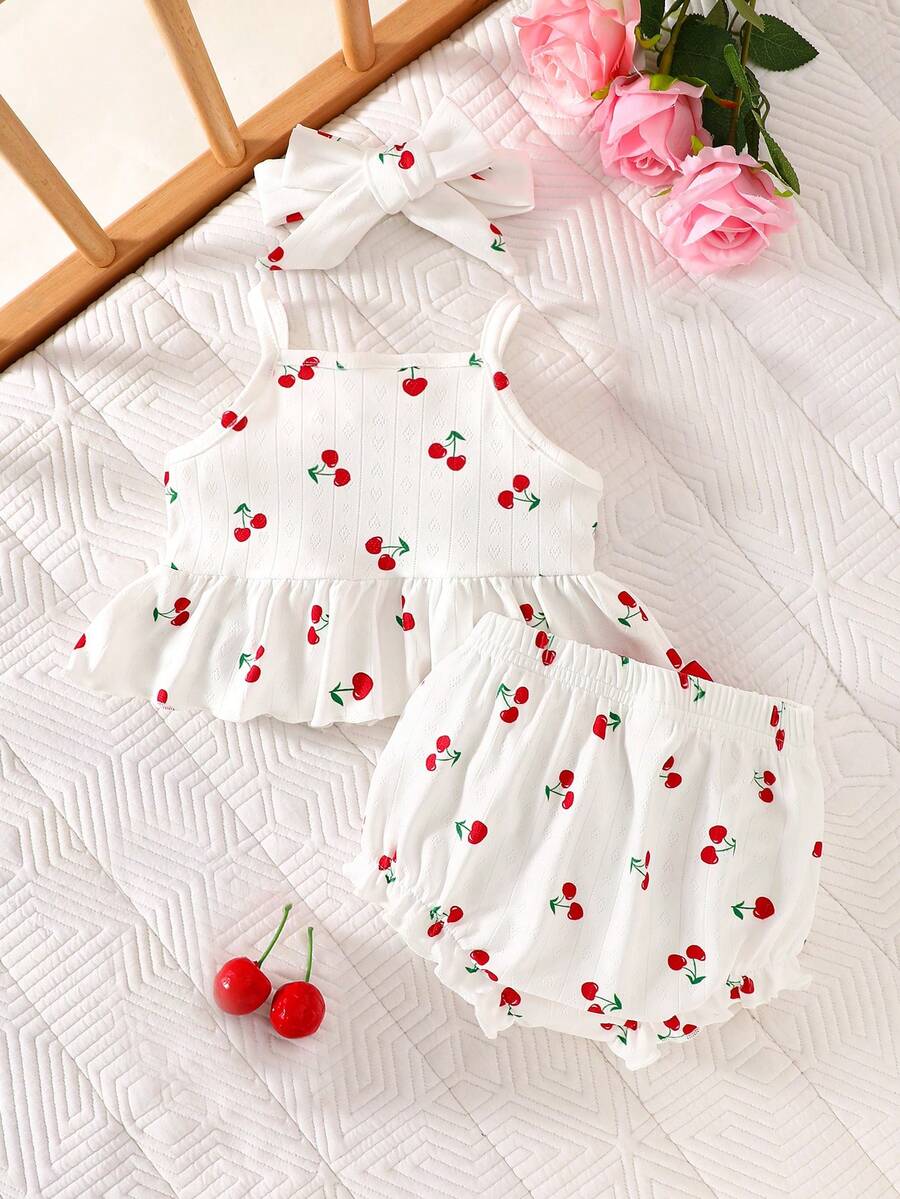 2PCS Baby Heart Print Rib Knit Top and Shorts Set for Cute Summer Daily Wear