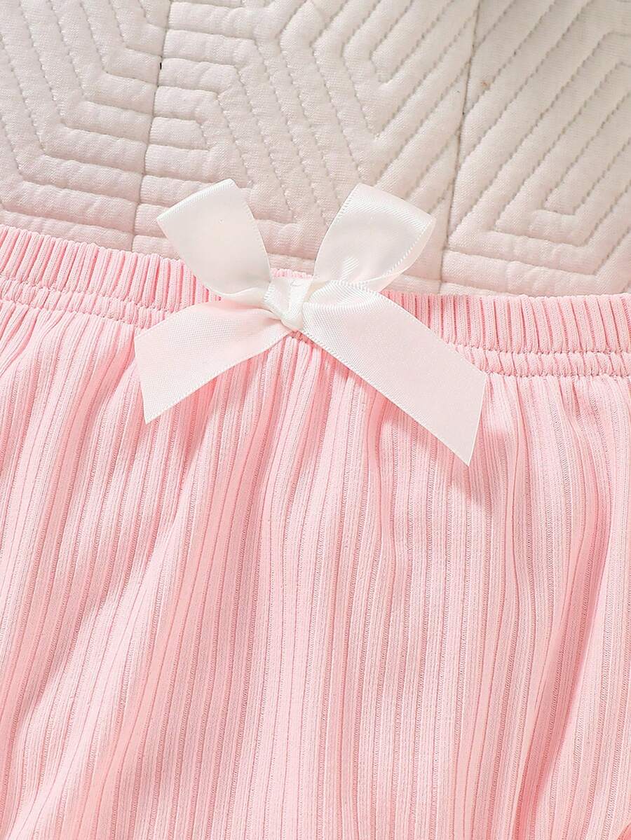 2PCS Baby Heart Print Rib Knit Top and Shorts Set for Cute Summer Daily Wear