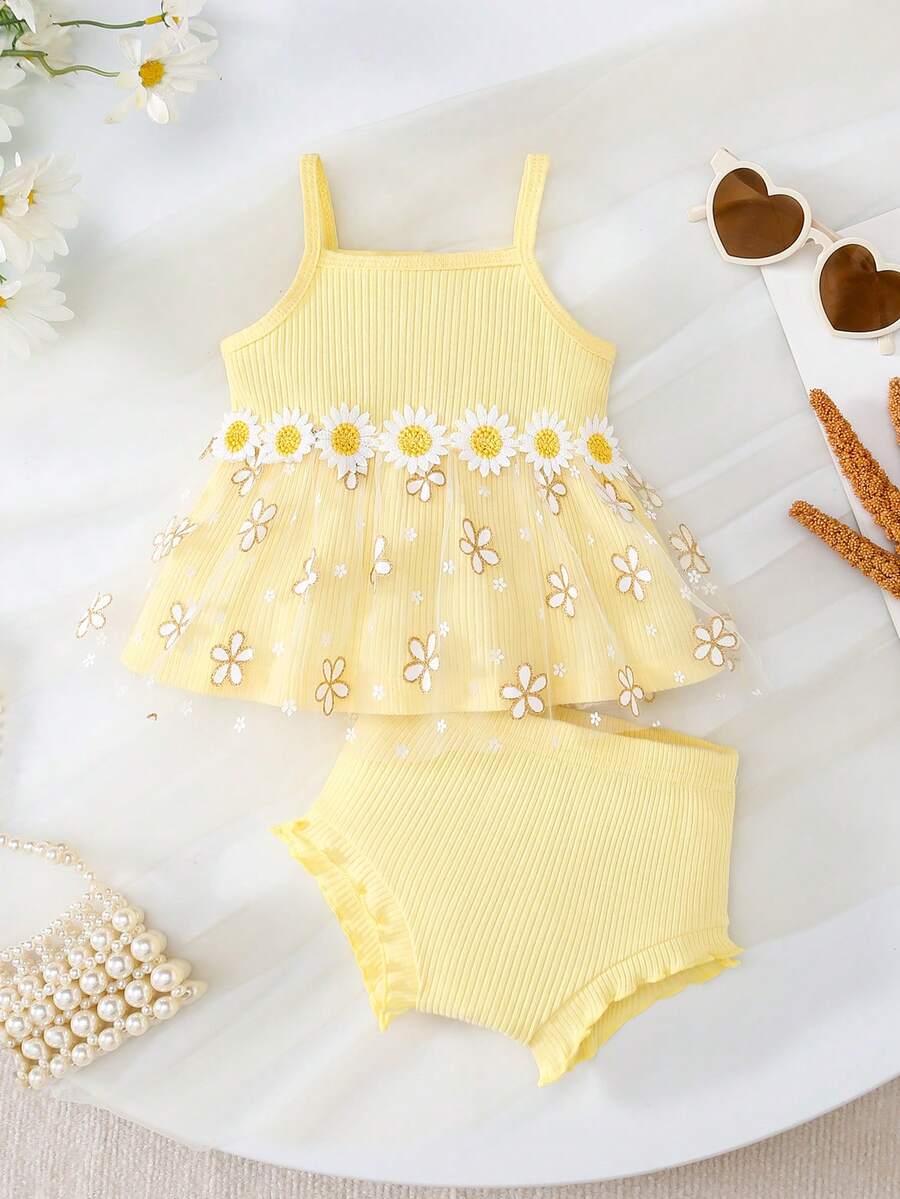 Baby Girl Daisy Embroidered Tank Top & Shorts Set - Vintage Summer Outfit