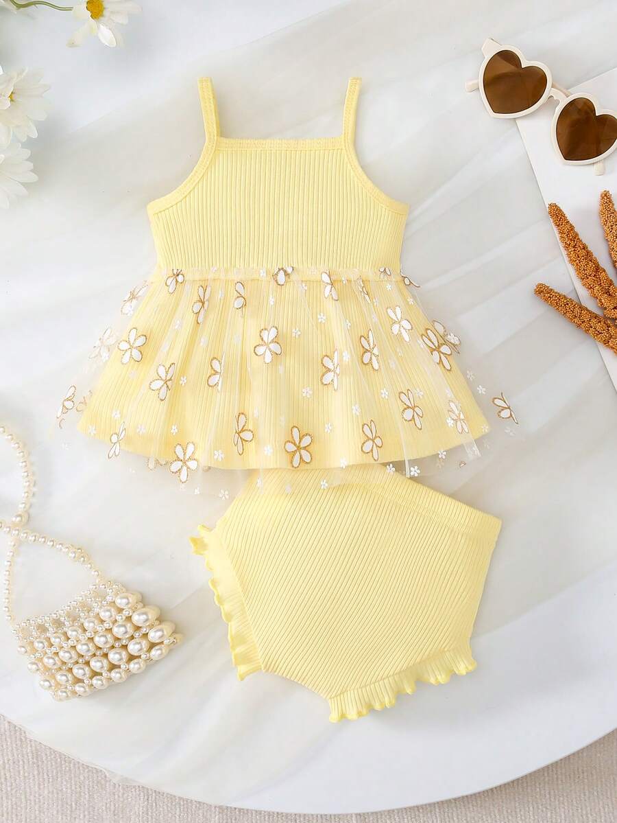 Baby Girl Daisy Embroidered Tank Top & Shorts Set - Vintage Summer Outfit