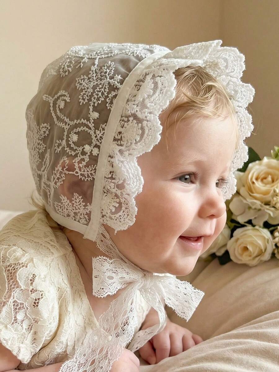1pc Vintage Embroidered Regal Style Bonnet for Baby Daily Wear