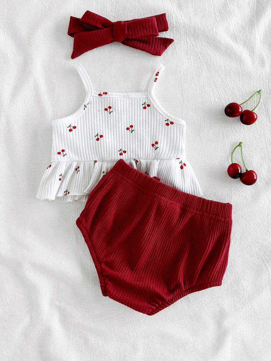 2PCS Baby Heart Print Rib Knit Top and Shorts Set for Cute Summer Daily Wear
