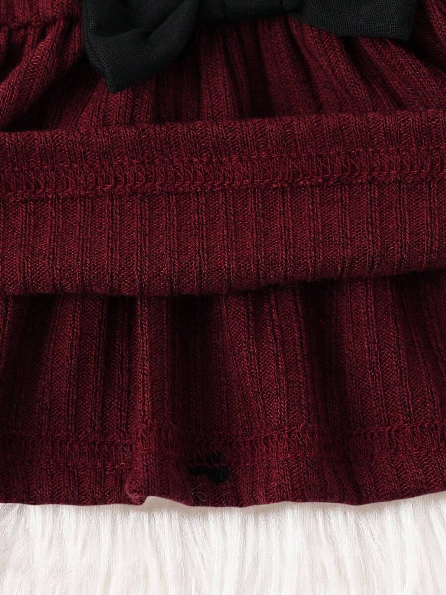 Pink Heart Knit Outfit Set with Bow Detail for Autumn and Spring Wear