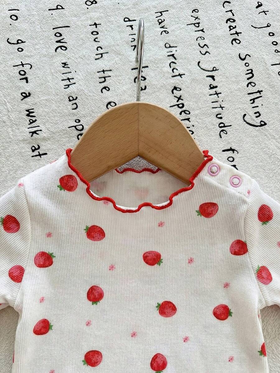 Baby Strawberry Print Short Sleeve Pajama Set for Cozy Summer Sleepwear