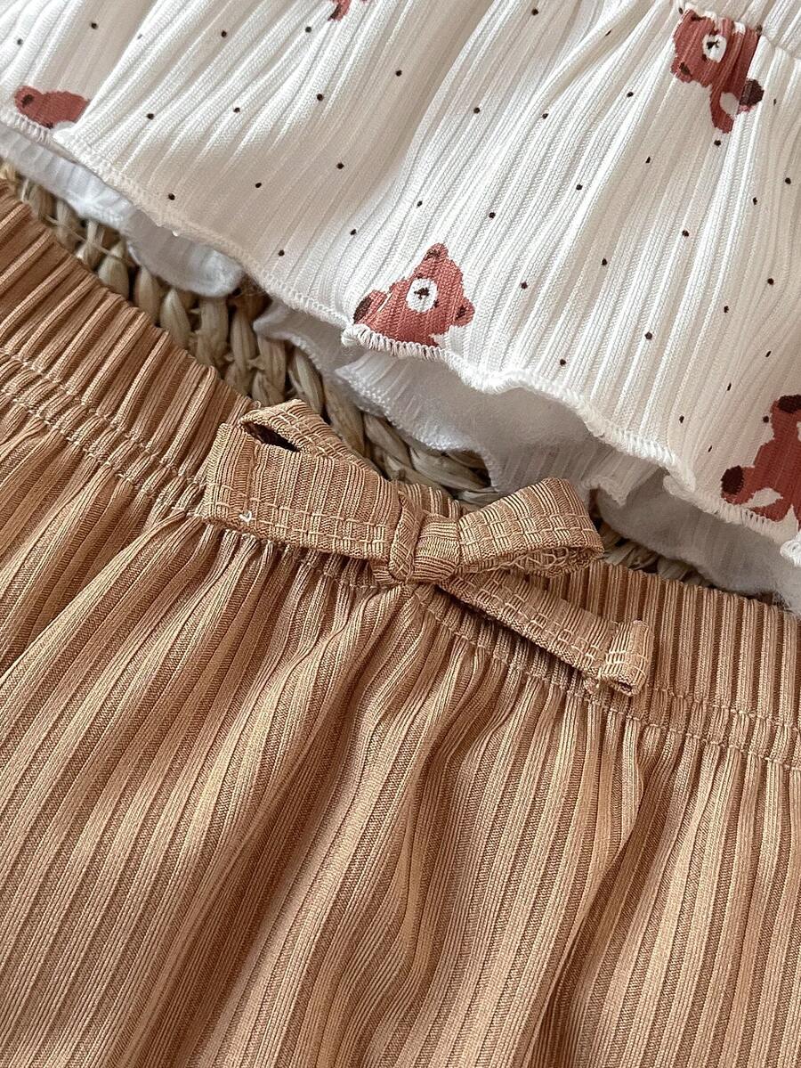 Baby Girl Heart Print Camisole Top and Shorts Set for Cute Summer Daily Wear