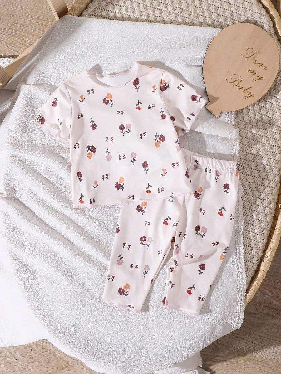 2PCS Baby Daisy Print T-Shirt and Shorts Set for Summer Daily Wear