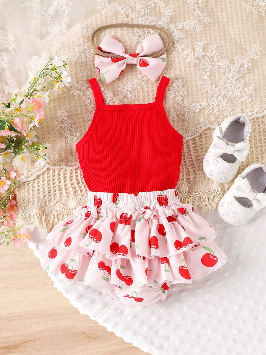 2PCS Baby Girl Lovely Bodysuit and Shorts Set for Cute Summer Daily Wear
