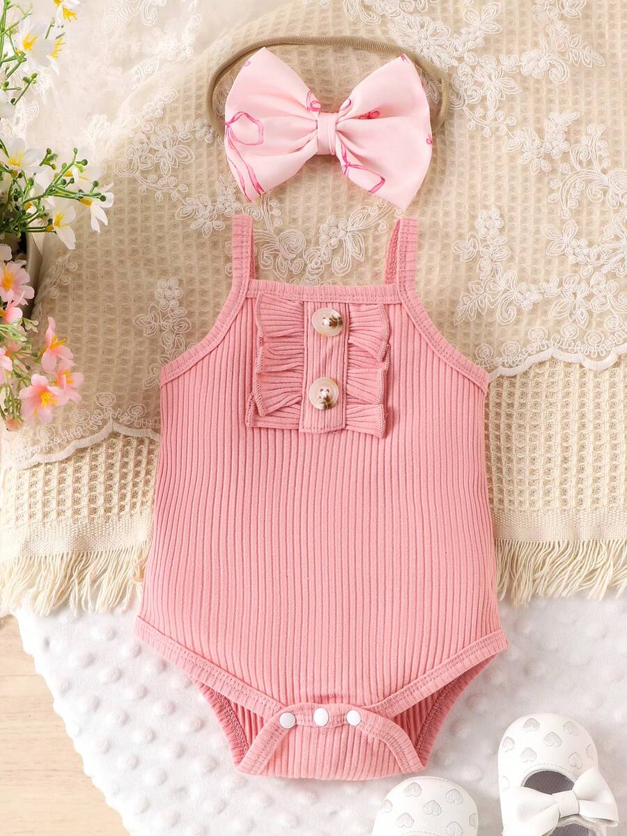 2PCS Baby Girl Lovely Bodysuit and Shorts Set for Cute Summer Daily Wear
