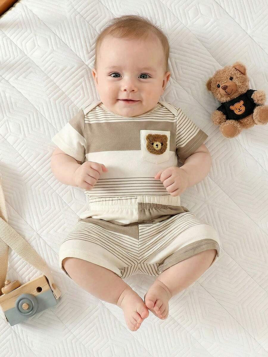 Baby Lion Print Romper and Shorts Set for Daily Wear and Photoshoots