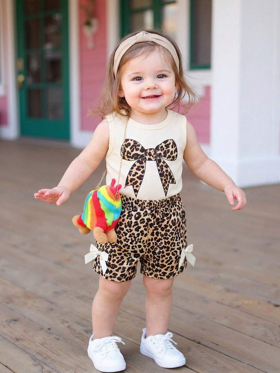 Baby Girl 2pcs Summer Blue Textured Top & Plaid Shorts Outfit