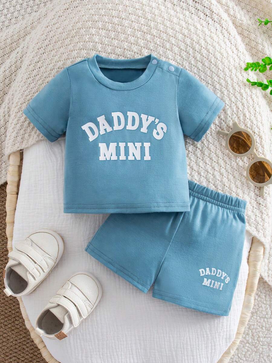 2PCS Baby Letter Knit Top and Shorts Set for Casual Daily Wear and Playtime