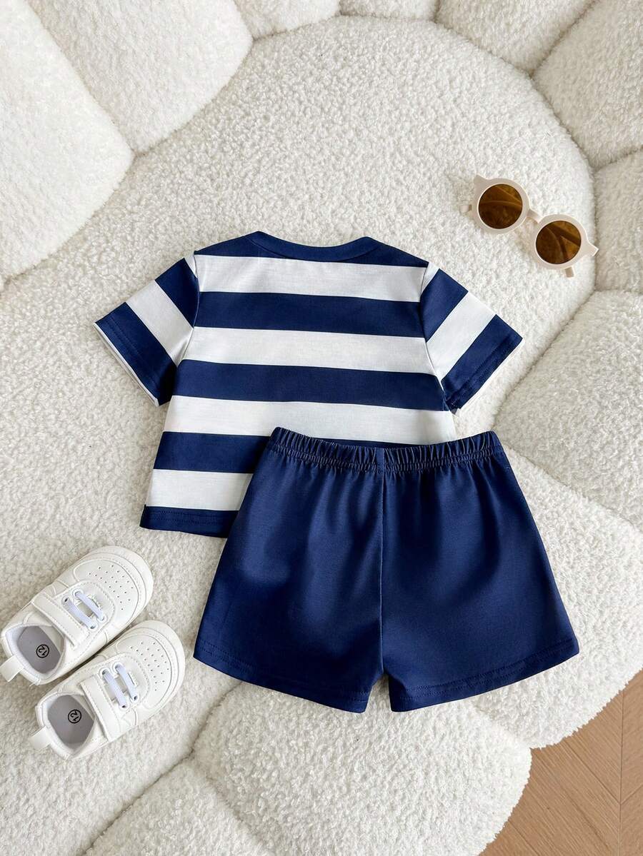Newborn Boy & Girl Summer Knit Outfit -Cute Cartoon Bear Striped Shirt & Shorts Set