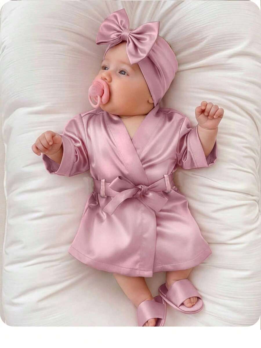 3PCS Baby Pink Bow Pajama Set with Hat and Slippers for Cozy Photoshoots