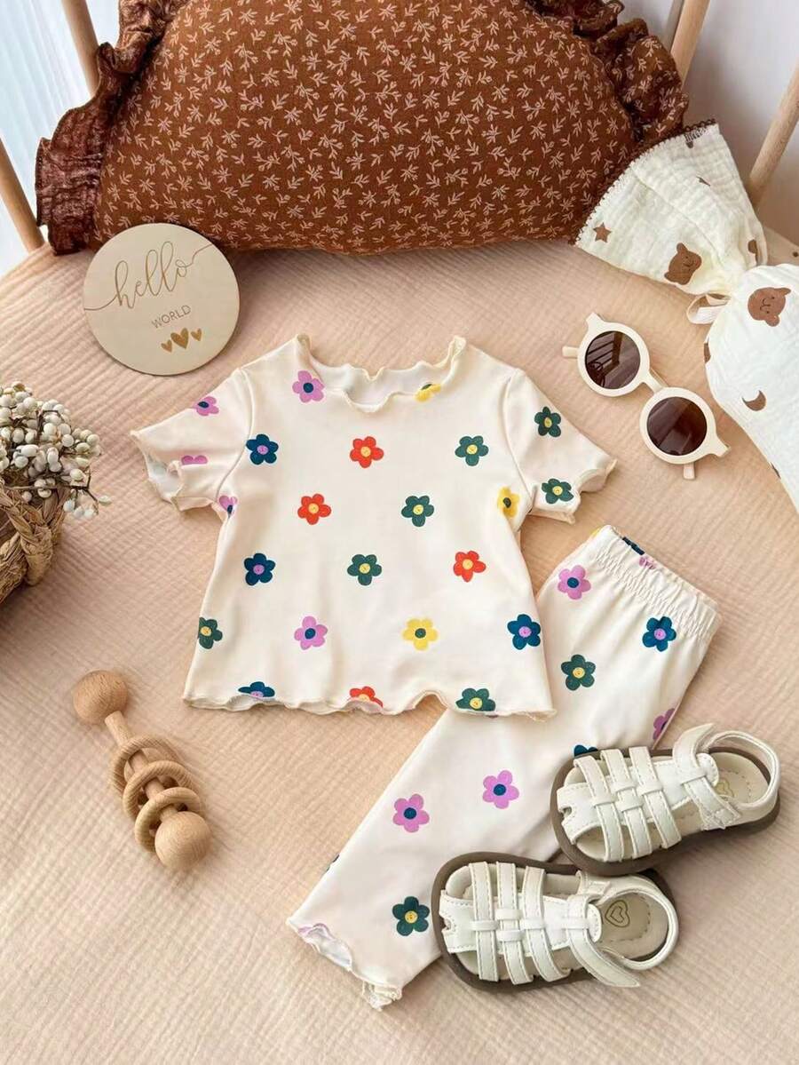 2PCS Baby Daisy Print T-Shirt and Shorts Set for Summer Daily Wear