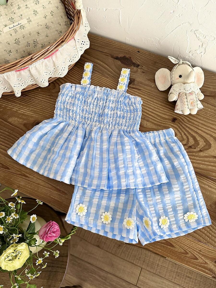 Cute Camisole And Shorts Set For Toddler Girls With Stripe Bow Detail