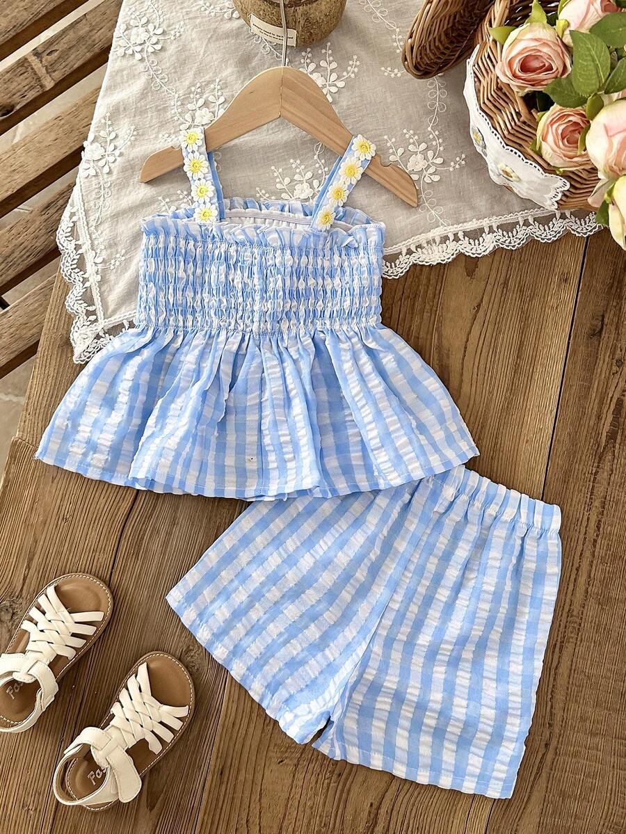 Cute Camisole And Shorts Set For Toddler Girls With Stripe Bow Detail