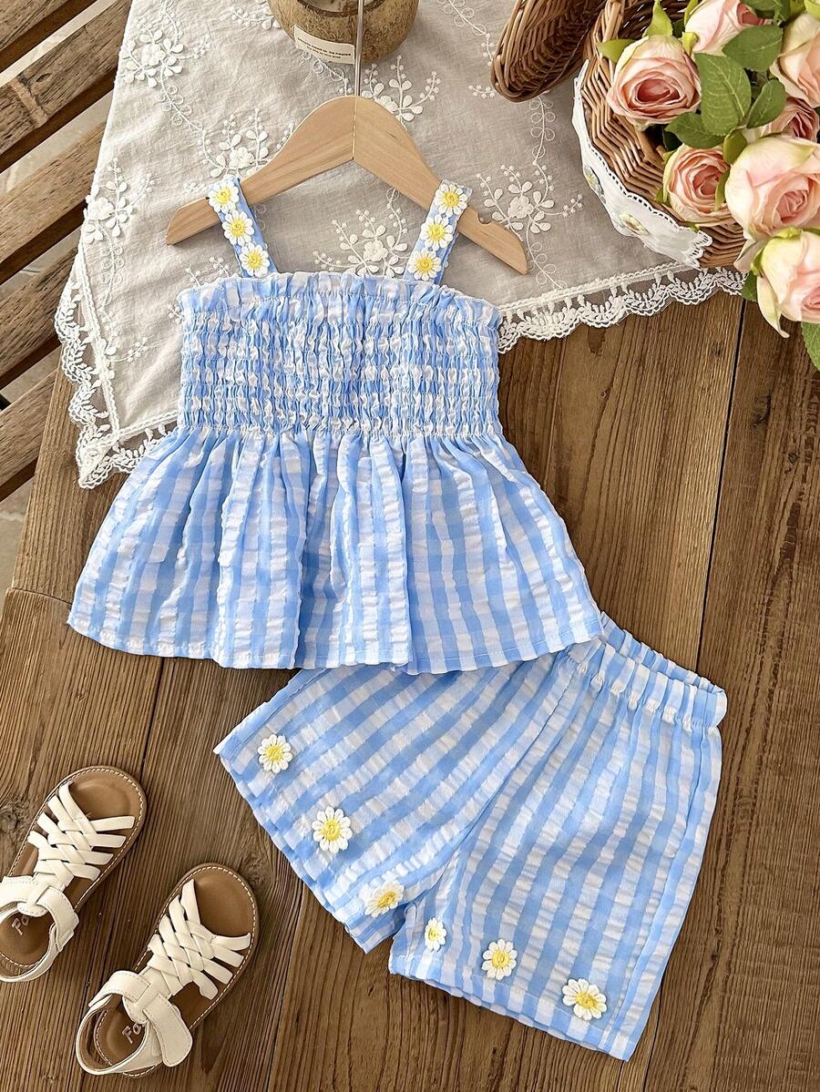 Cute Camisole And Shorts Set For Toddler Girls With Stripe Bow Detail