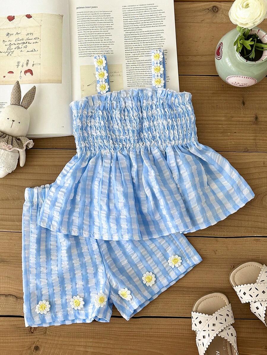 Cute Camisole And Shorts Set For Toddler Girls With Stripe Bow Detail
