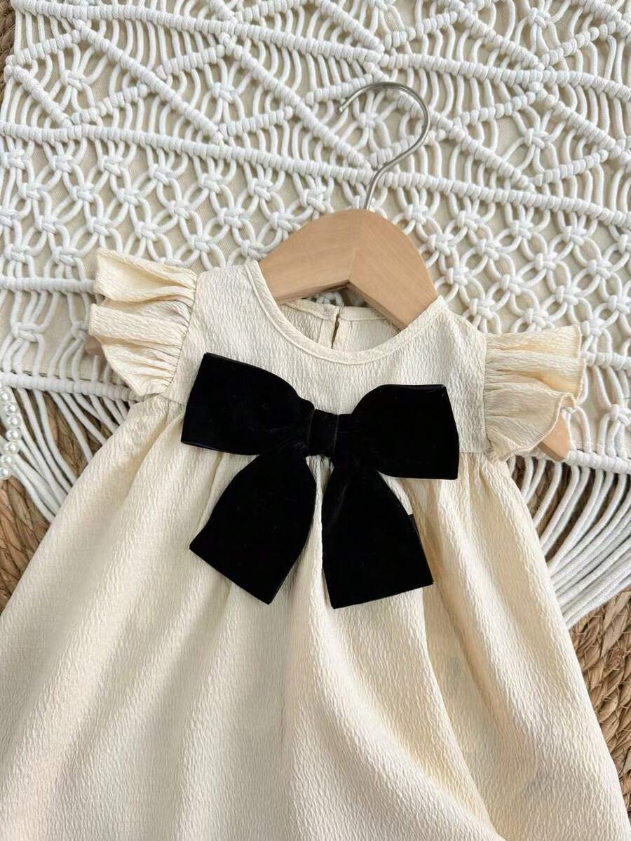 Infant Ivory Short Sleeve Dress - Elegant Textured Fabric for Little Ones