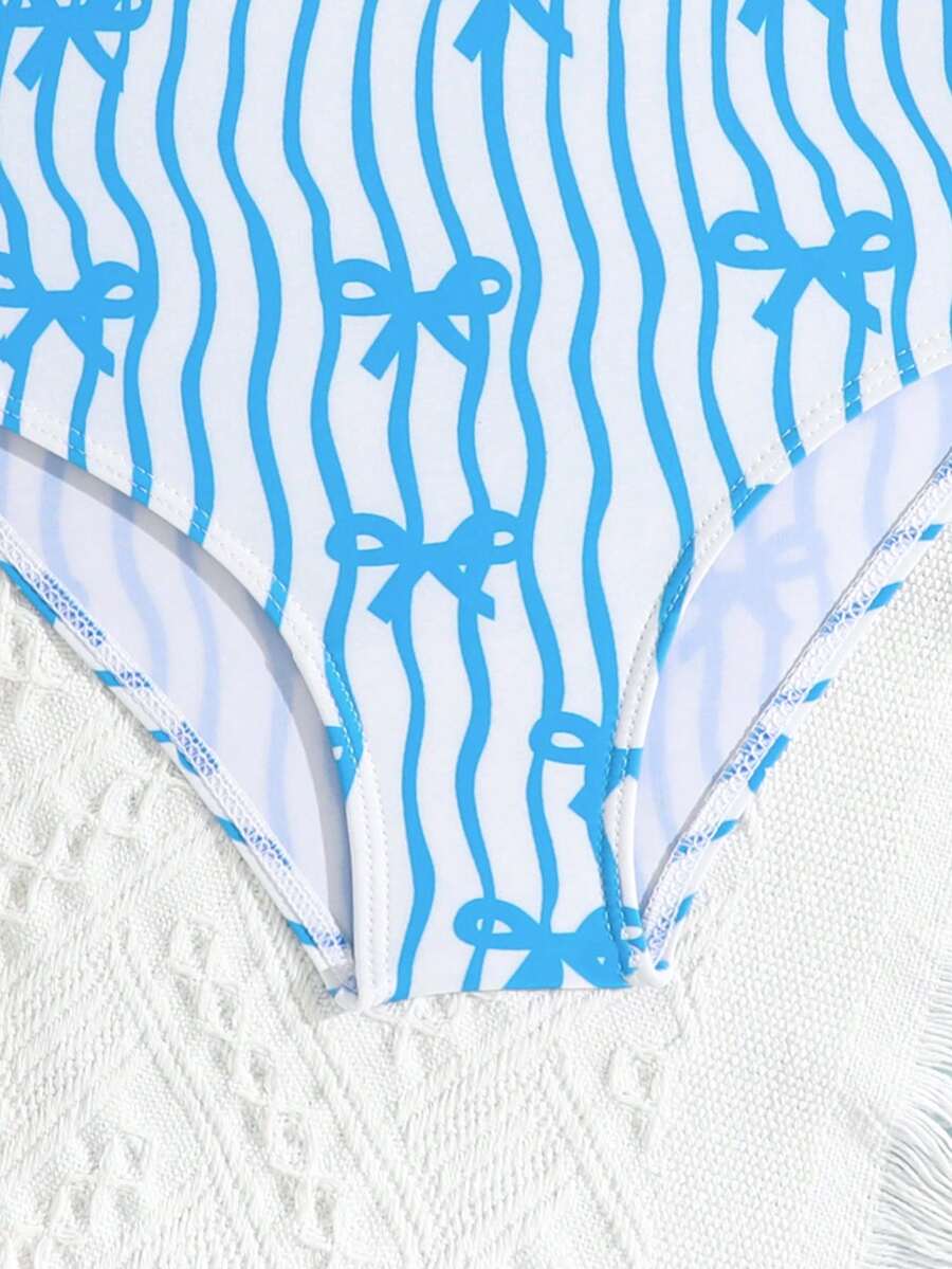 Little Girls Floral And Stripe Print Swimwear Fashion Summer Pool Outfit