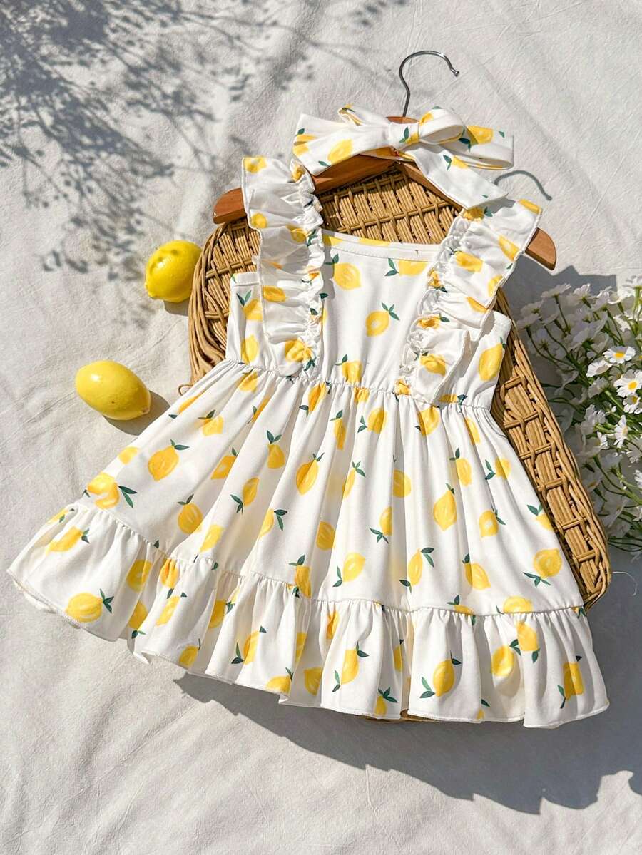 2PCS Baby Strawberry Plaid Dress and Bow Headband Set for Cute Spring and Summer Outings