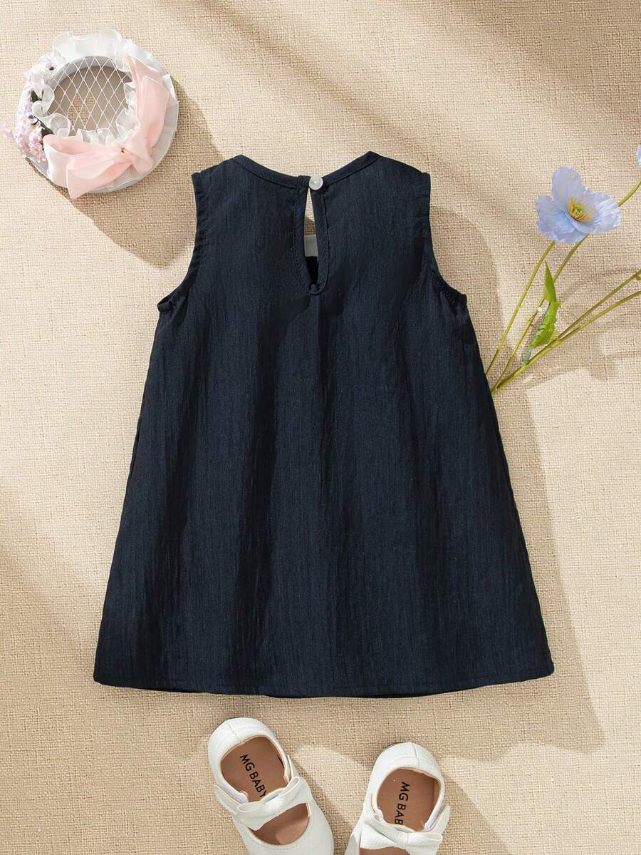 Sleeveless Long Dress with Embroidered Cartoon Duck for Toddler Girls
