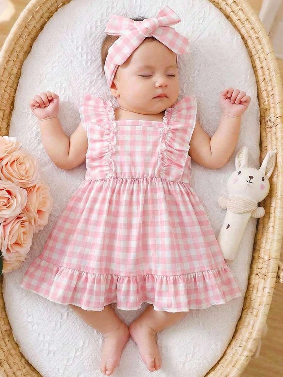 2PCS Baby Strawberry Plaid Dress and Bow Headband Set for Cute Spring and Summer Outings