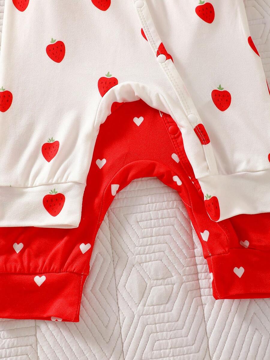 2PCS Baby Strawberry Print Long Sleeve Romper Set for Spring and Autumn Wear