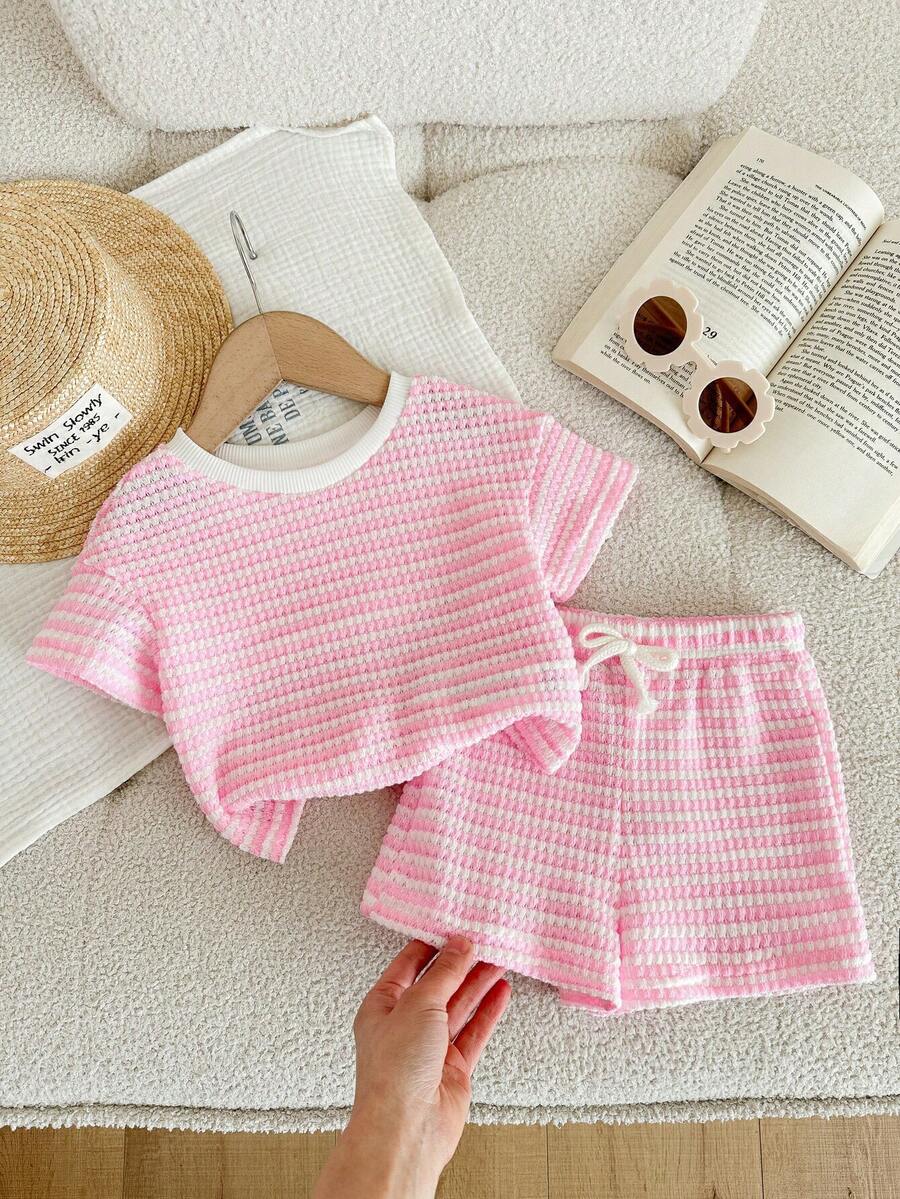 Rainbow Top And Elastic Waist Shorts Set For Toddler Girls Casual Wear