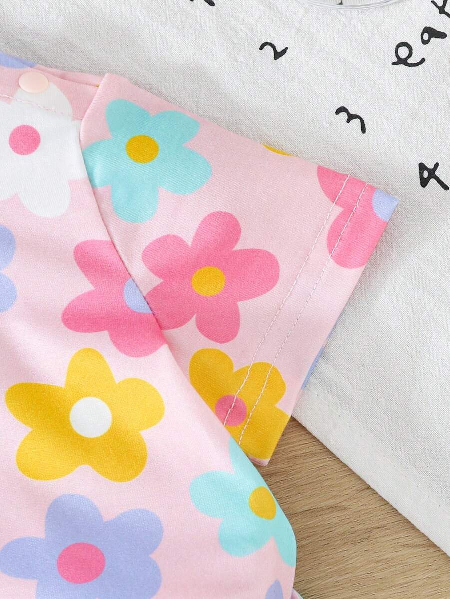 2PCS Baby Letter Knit Top and Shorts Set for Casual Daily Wear and Playtime
