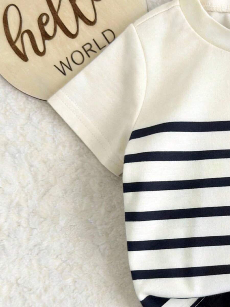 Colorful Striped Knit Top and Shorts Outfit Set for Cute Summer Daily Wear