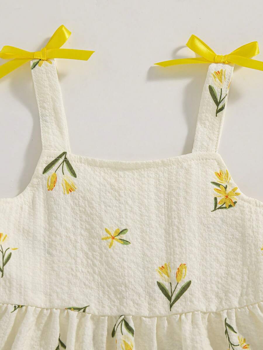 Cute Camisole And Shorts Set For Toddler Girls With Stripe Bow Detail