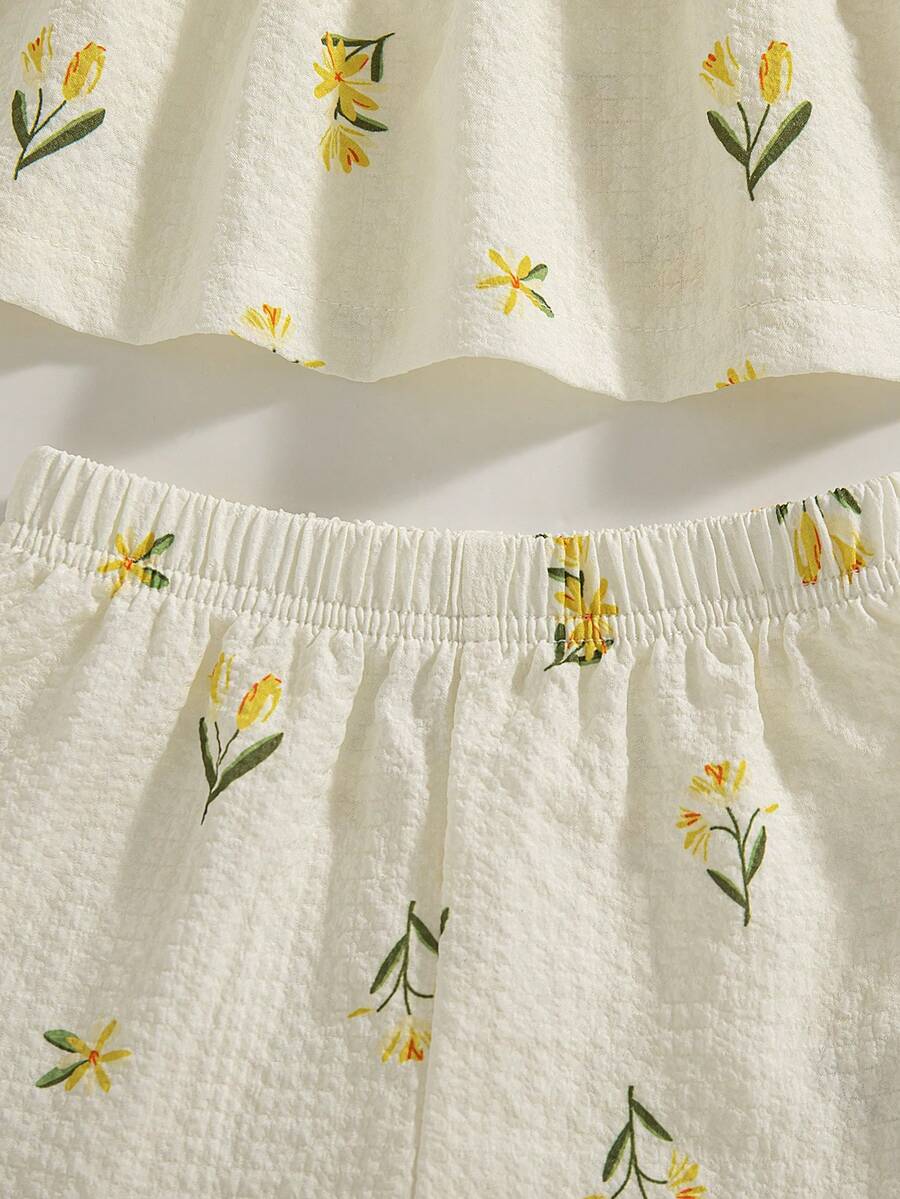 Cute Camisole And Shorts Set For Toddler Girls With Stripe Bow Detail