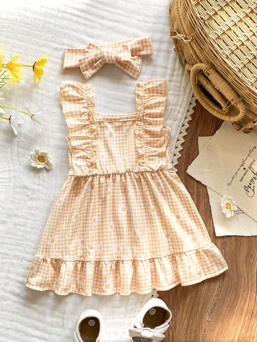 2PCS Baby Strawberry Plaid Dress and Bow Headband Set for Cute Spring and Summer Outings