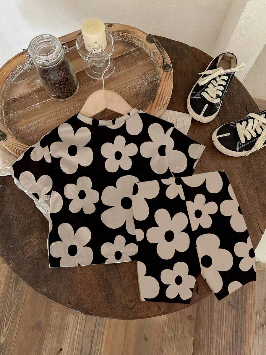 Lemon Fruit & Letter Print Short Sleeve Top and Shorts Set for Baby Girls